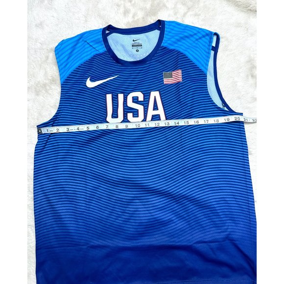Nike USA Men's Official Rio Team Track and Field Throw Tank Men’s Medium - Picture 7 of 8